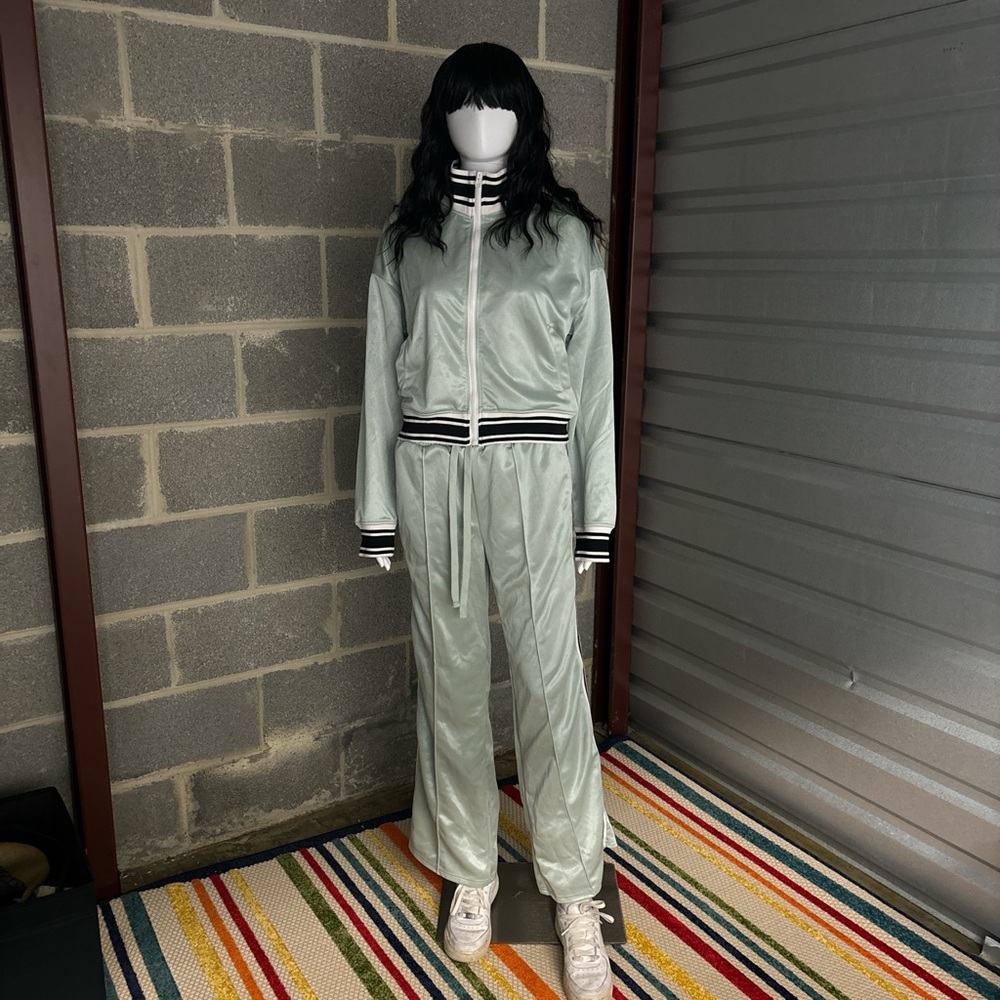 Mint tracksuit with stripe detail